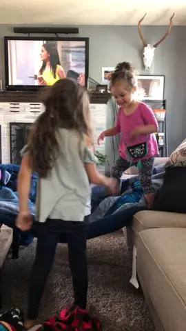 Good times #funny #hit head #head #laughing #hithead #headhithewall #falling #jokes #fun #livingmybestlife #tomuchfun #kids #toddlersoftiktok #toddlerlife #toddlerlearning 