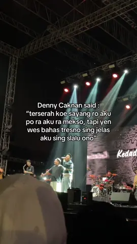 lagumu durung rilis tapi wes dadi kisahku mas den @DENNY CAKNAN @DC. PRODUCTION #fypシ゚ #4u #xyzabc #masukberanda #konser #dennycaknan #lagujawa #lagujowo #dcproduction #dcmusic #rodapanguripan #pestasemalamminggu #bandung 