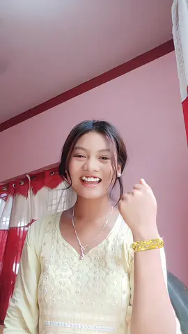 #hath_ma_sunko_balo😃😃😍😍😍 #trending?song🔥fyp📣foryou #durgeshthapa78 #miss_Ana👻💐 #dhangadhii_muser❤ #creatorsearchinsights 