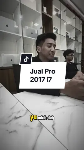 Jual Pro 2017 6jt?!?!😱🥹😓😭  #macbookjakarta #macbook #mac #pro #pro2017 #fypage #for #beranda 