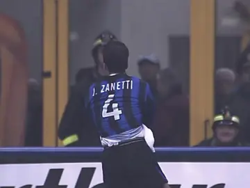 The greatest full back in history, Il Capitano💙🖤#intermilan #zanetti #football #footballtiktok #footballedit #viral #calcio #fyp #foryou #foryoupage 