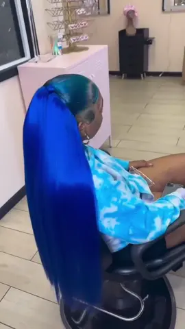 Blue hair✨✨✨ #hairstyle #hairmagic #bluehair #hairtutorial #hairinfluencer #hairtok #blackgirlmagic #explor #hairdo #hairtutorial #haircolor #explore #fyp #fypシ 