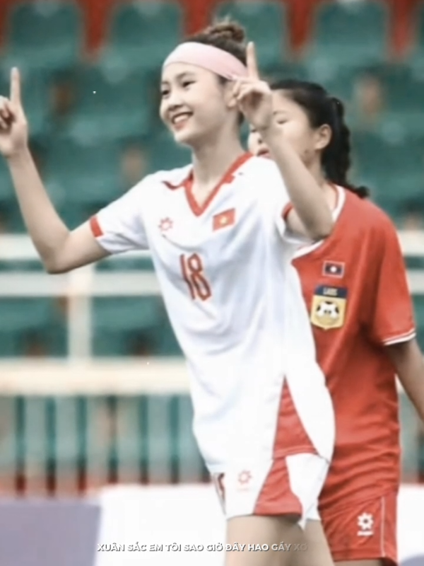 cầu thủ trẻ tài năng xinh đẹp u19  #lethitrang220 #lethitrang #trangbongg #u19nuvietnam #bongđavietnam #xuhuongbongda #xuhuong #xhtiktok #xuhuongtiktok #xh #xu #20 @Trang Bống 