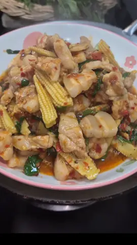 #กระเพราหมูชิ้น #ครัวยายโอ๋🌶  #กับข้าวแบบบ้านๆ 