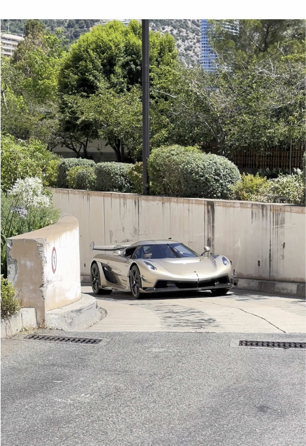 Happy to be back in monaco !  #koenigsegg #jesko #monaco #luxury #supercar 