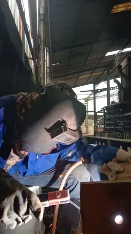 #fyp #kontruksibaja #senimanapi🇮🇩ituprofesiku💪👍 #smawelding #welder 