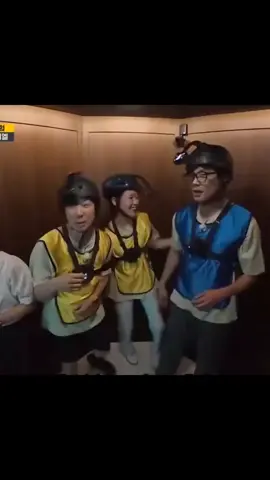 Yg Punya ide buat satuin mereka bertiga ini siapa???? 😂🤣 Sumpah bisa bisannya trio Penakut tingkat tinggi level up ini di satuin sumpah ngangkakk banget🤣😂😂😂😂 Malah Ye eun minta pipis mulu lagi😂🤣🤣😂 #runningman 