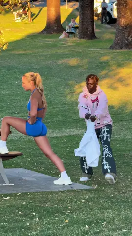 She Ripped Her Pants 😅 #viral #foryou #comedy 