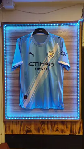 Manchester city 25/26 home kit. 📍HH towers first floor shop F20 it's at the junction of moi avenue and Kenyatta avenue  #haaland #cityzens #fypage #jerseyjunction #tiktokkenya🇰🇪 