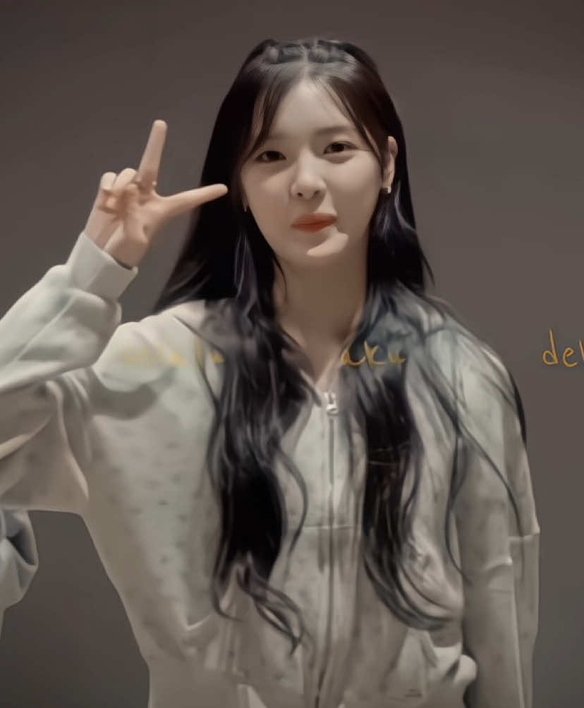 🤏🏼 #YUHA #yuha #Hearts2Hearts #4u 