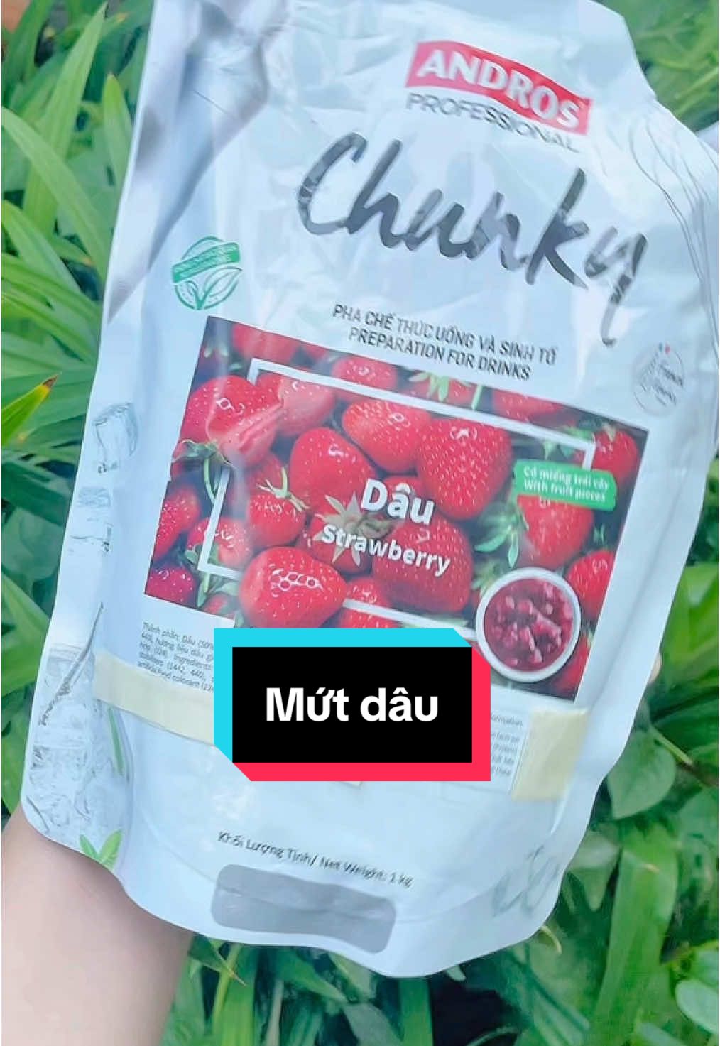 Mứt dâu Chunky với vị dâu tự nhiên, ngọt dịu, không bị gắt. Có thể kết hợp cùng sữa chua, trà trái cây,… rất ngon  #xuhuong #xuhuongtiktok #mứtdâu #sinhtốdâu #andros #chunky #mứtdâuchunky 