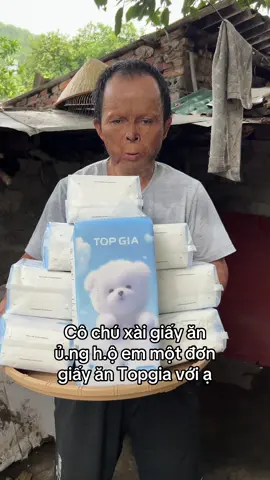 Combo 10 bịch giấy ăn Topgia ạ. Em Khang cảm ơn các cô chú nhiều #giayan #giayantopgia #xuhuong 