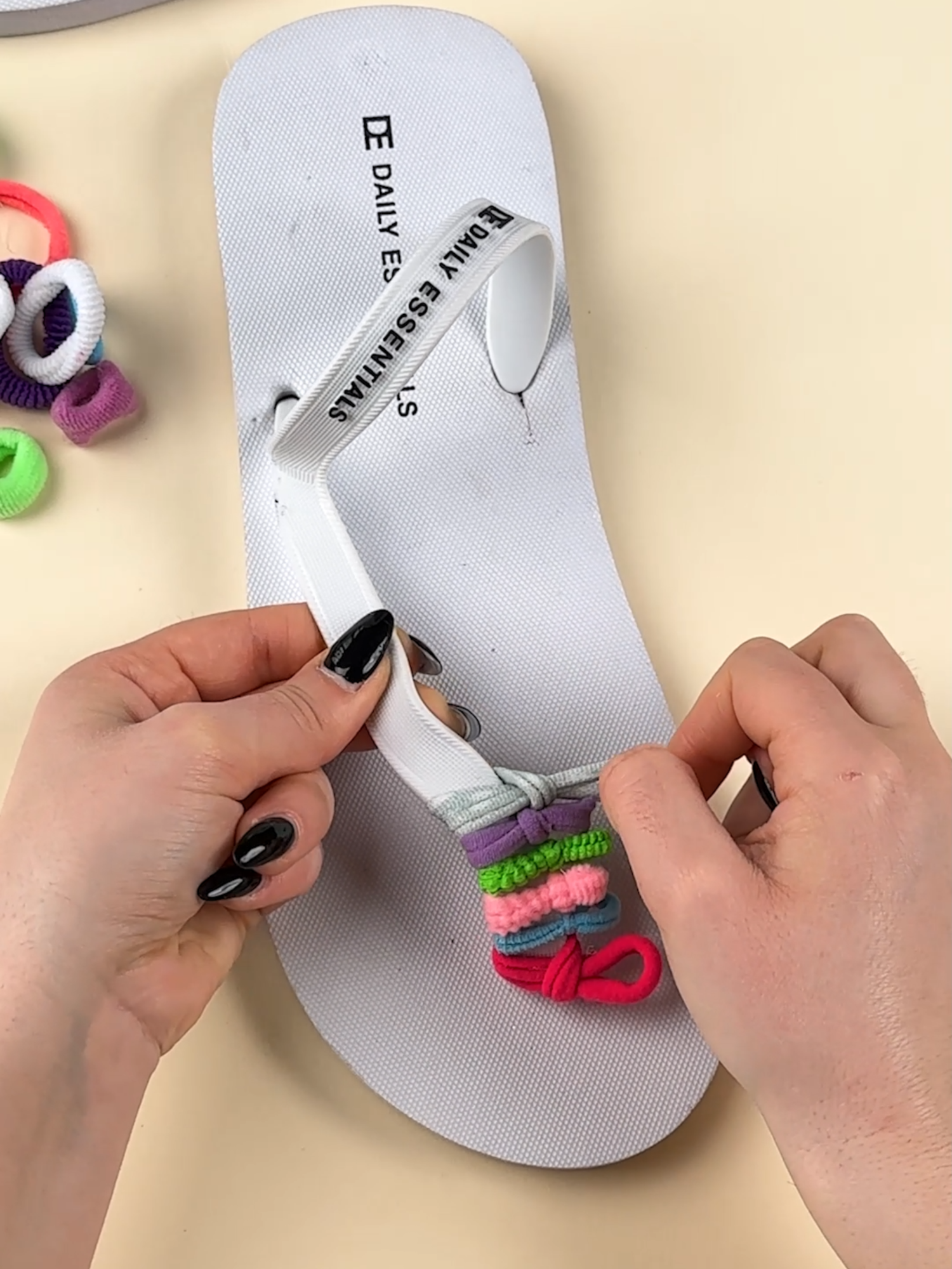 Turning flip-flops into fashion 💅👡