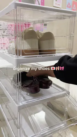 nemu rak sepatu anti debu yang super kokoh 🛼🩰 #raksepatu #rakantidebu #rakplastik #raksusun #rakserbaguna 