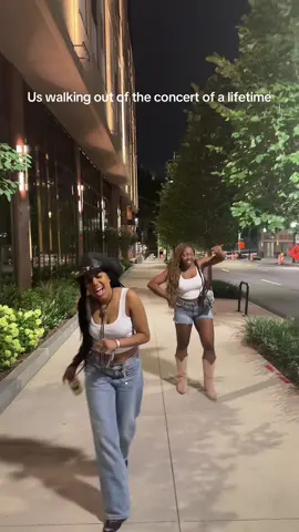 Houston / ATL crossover for CC 😜@mya.lynae 