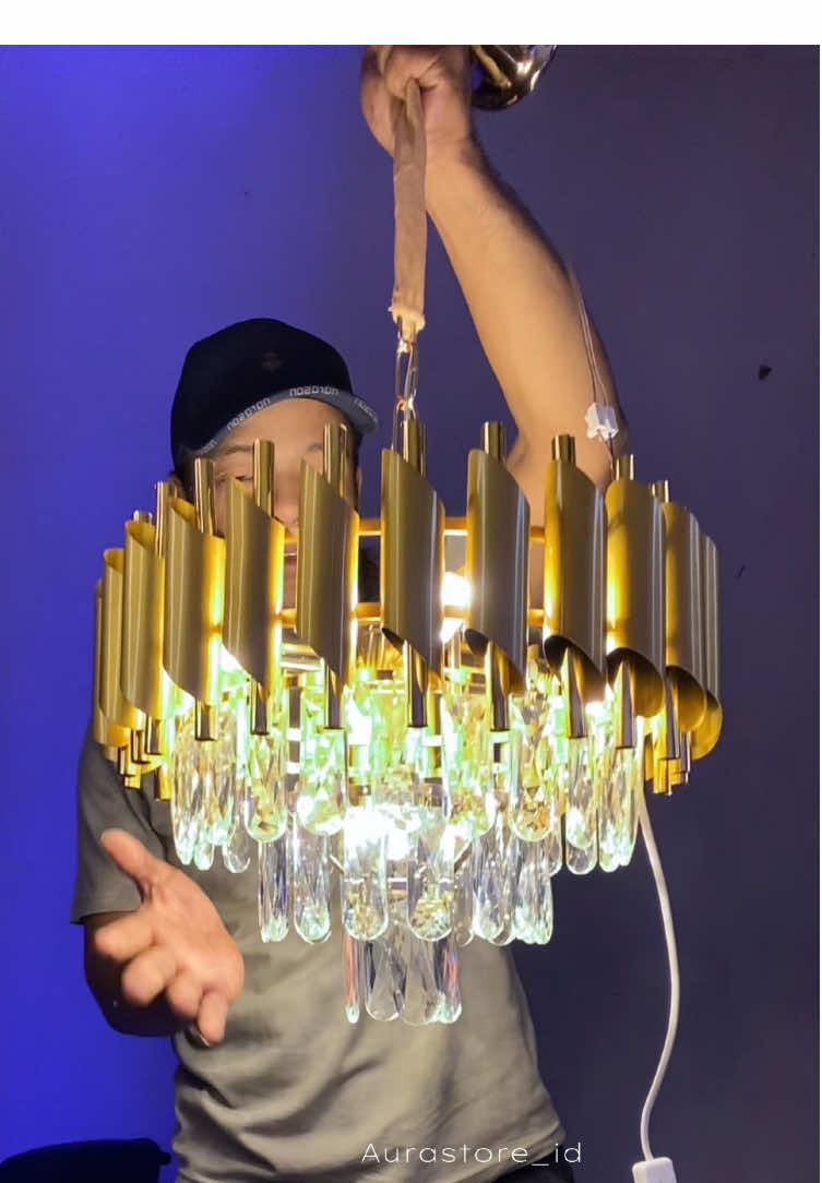 Lampu kristal gantung ruang tamu #lampukristal #lampuruangtamu #lampugantung #lampukristalestetik 
