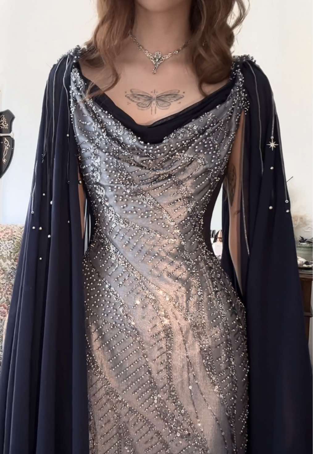 wearing the most beautiful dress made by @dressartmystery to my next fantasyball this weekend @Chronicles Dancing Realm 🦋⚔️  #medievalfantasy #fantasyball #fantasydress #medievaldress #medievalfantasydress #acotar #feyrearcheron #dressartmystery #BookTok #elves #celestial 