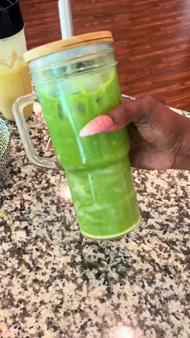 Making Coconut, vanilla &  mango matcha! 🍵 