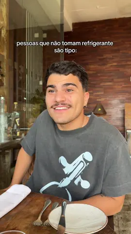 4 anos 