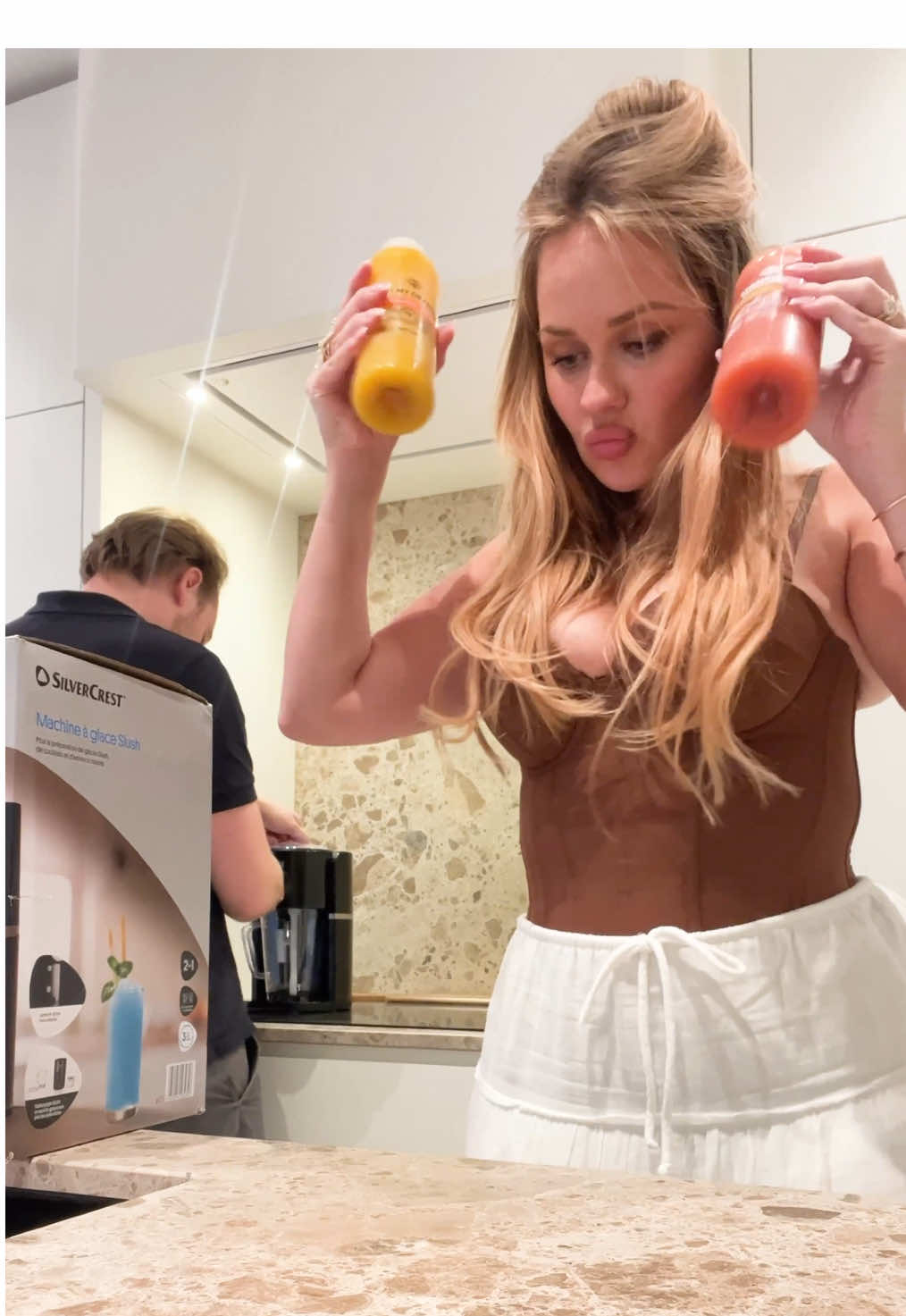 publicitẽit* Ik verklaar slushy season voor geopend! 🍧🧊 (nu in promo voor 19,99€!🤓) #zomer #lidlbelgium #slushy @lidlbelgium 
