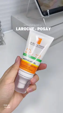 Kem chống nắng Laroche -posay #kemchongnang #kemchongnangnangtone #kemchongnangkiemdau #reviewlamdep #goclamdep #fyp #xh #viral 