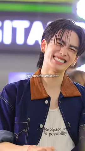 This beautiful smile will definitely always be my favorite 🫶🏻  #Santapp #santapongsapak 