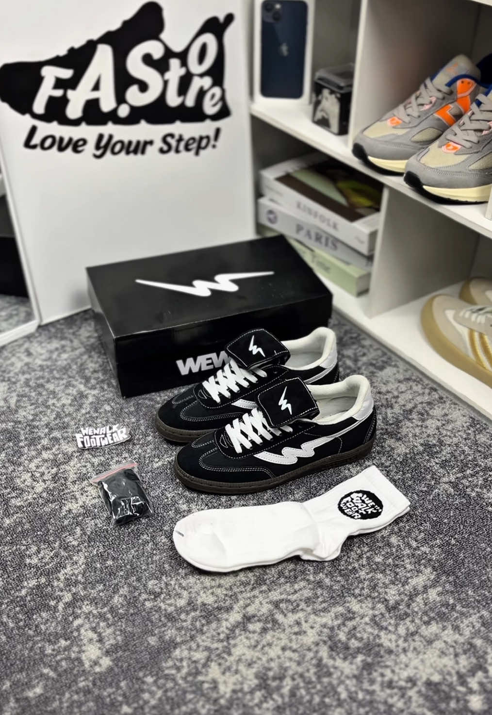 kece gini euy wewalk🤤 #sepatu #brandlokal #wewalkfootwear #sepatukasual #viral 