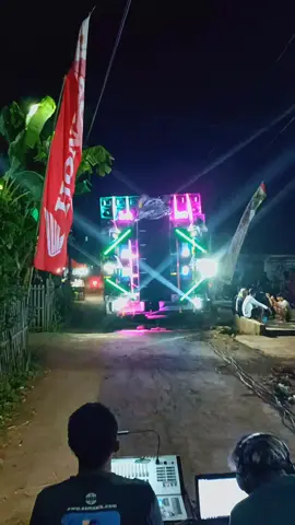 nginceng ko mburi lek @lala_audio #lamporantanjungrejo #ceksoundlalaaudiotanjungrejo #soundhoregpati #soundkarnaval #esmoyochannel 