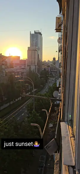#sunsetlover  #сонце  #захід  #city #kyiv #київ #ukraine #україна 