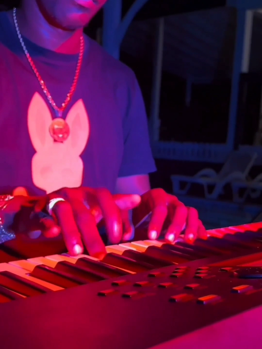 MV ON DE KEYS POOL SIDE FREE UP (EPISODE 3)🔥🔥 🔫🔫 #JackieBeatz #MvOnDeKeys #DJMJ  #VillaCoptall #FrangelicoLiqueur  #TheRealExpeciene #Bouyon @Villa Copthall @🎶🎶Djmj Anyway🎶🎶 @Unstoppable Shax  @Jackie Beatz @frangelico 