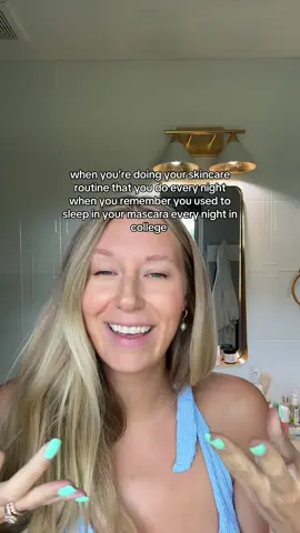 don’t sleep in your mascara !!! #makeupremoval #makeupremover #skincareroutine #skincareroutines 