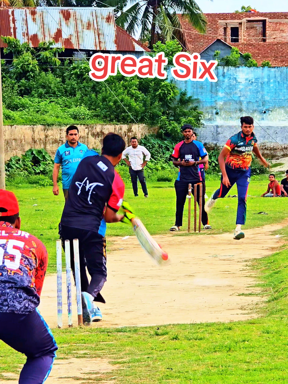 সৌরভের দারুণ একটি ছক্কা।#viral #trending #celebratefootball #foryoupage #SportsOnTikTok #cricketlovers #cricket #fyt @Sourov Ahmed @ꕶʜᴀᴡᴏɴ ⚡ 
