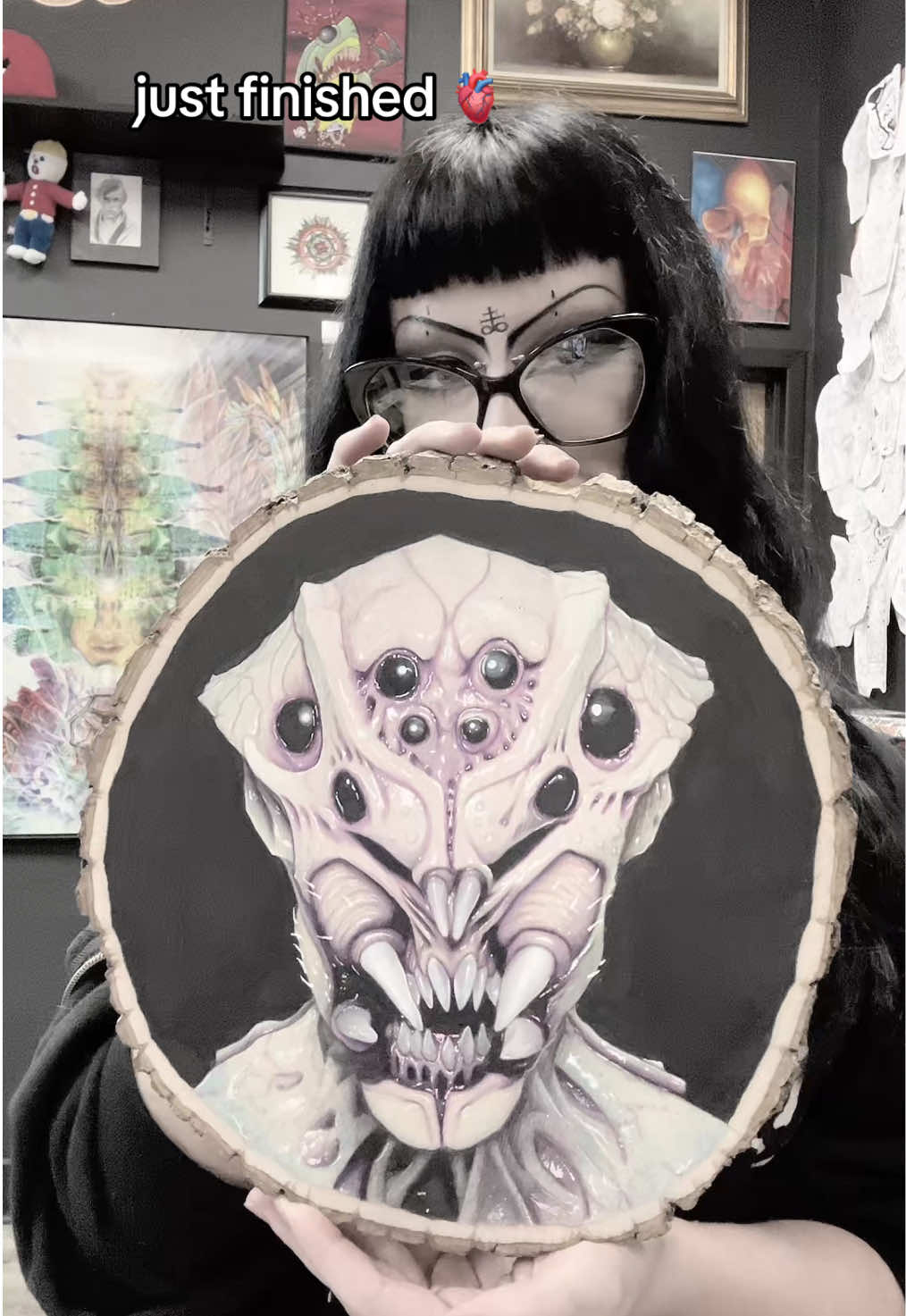 the filter glitching on my face 😖 check my instagram (@ necro_needles) for better pics !! i'm so proud of this guy 