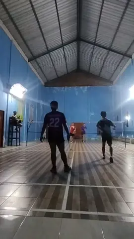 Partai hiburan wkwk#CapCut #sorotan #badminton #bulutangkis 