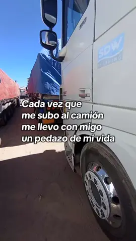 Ser #camionero #enruta #pasionporelvolante #regresare #daf #amigos #colegasderuta #camionerosbolivianosdecorazon 