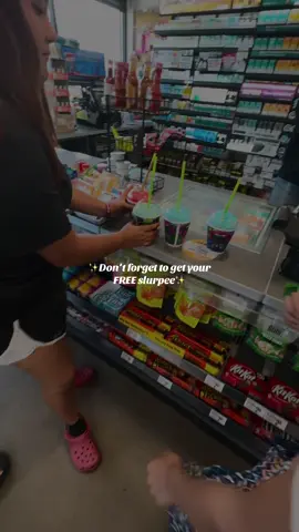 #7eleven #freeslurpeeday 