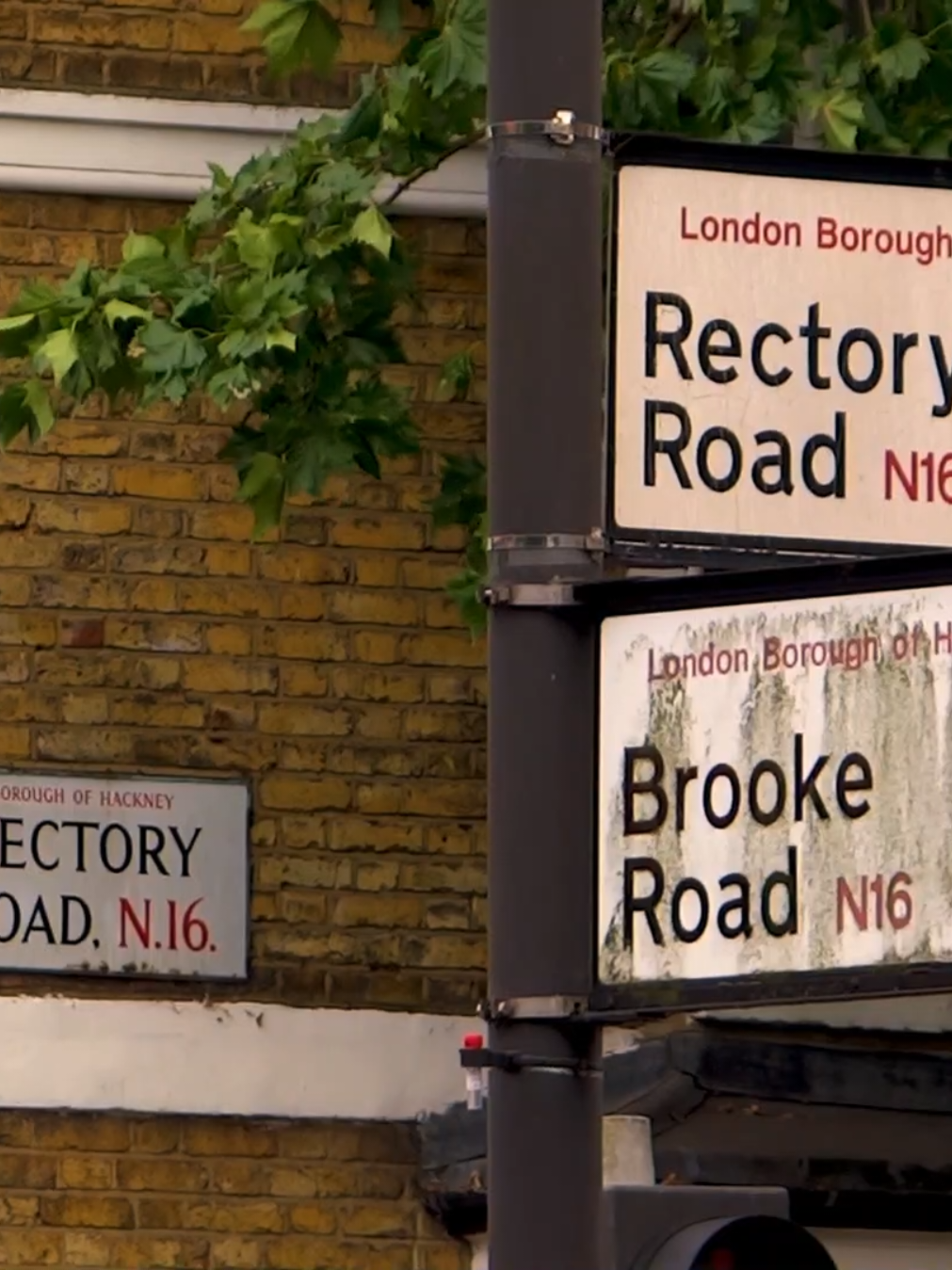 Full video loading GET HYPED.. collab with @RichCity T  #stokenewington #dalston #london #cinematic #aestheticvideos 