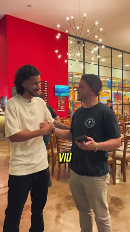 Fingindo que já fui pago 😆 . . . . . . #edit #filmmaker #pizza 
