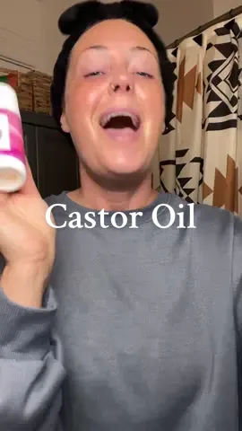 I love castor oil for so many reasons! Such a great clean beauty hack! #skincare #skincareroutine #skincaretips #skincareproducts #tiktokshopblackfriday #tiktokshopcybermonday #tiktokshopcreatorpicks #dealsforyoudays  