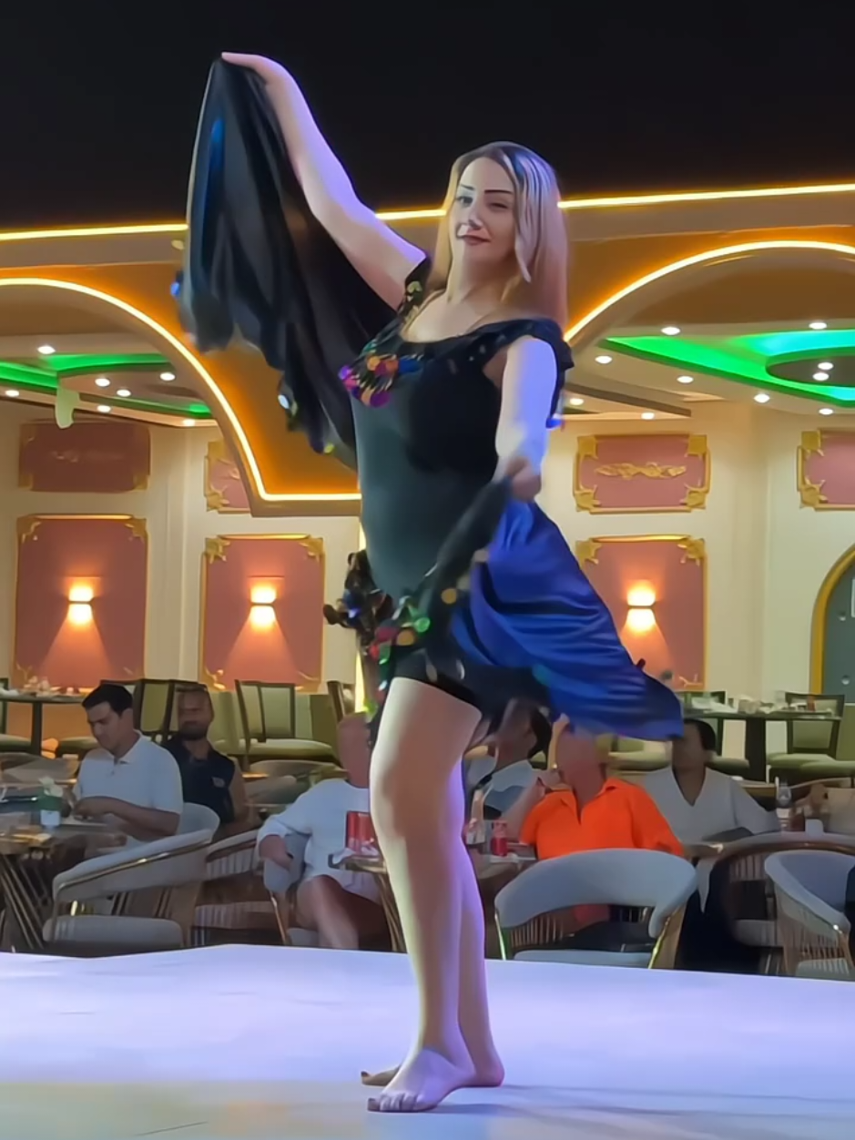 #foryoupage #vairlvideo #new #dance #tarnding #spesial #4upage #videoeddting #clip #intartenment #video #tiktok #dute 