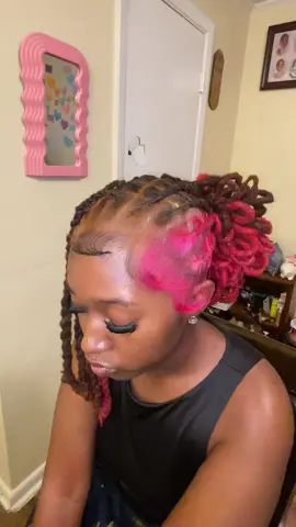 Book the look tho 😍😍😍😍 #theedollestnay #locstylist 