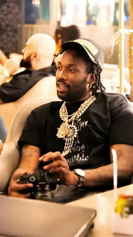 Meek mill song lyrics #meekmill #meekmilledits #lyricsvibestiktok #lyricsedits #songlyrics #vrialvideo 