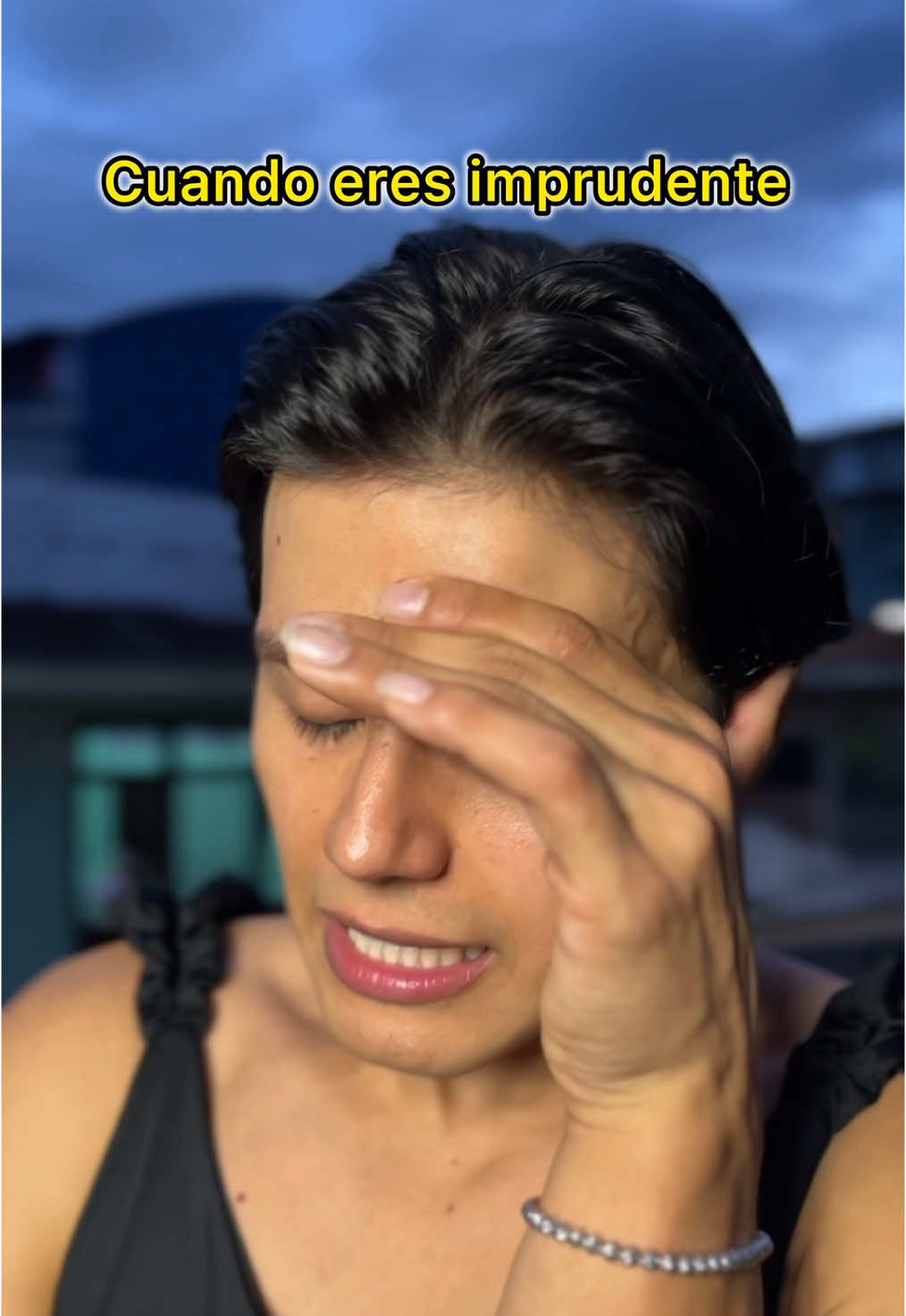 Pero por qué no disimula😱#viralditiktok #viralvideos #vira #comedia #humor #imprudente #amigas 
