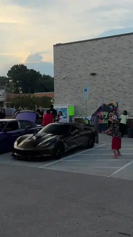 She was getting down lowkey #corvette #c7 #c7corvette #c7 #chevy @slatt 