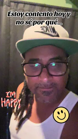 Buenos noches mi gente estoy contento hoy saludos a  todos repartiendo buena vibras para todos.#viral #fyp #foryoupage #parati #foryou #everyone #wow #happy #vibra 