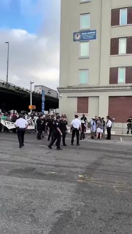 ICE out of Sunset park protest took place today in Brooklyn #ice #protest #news #brooklyn #detention #tiktoklive #livehighlights #palestine #immigrant #newyork #nyc #nypd 