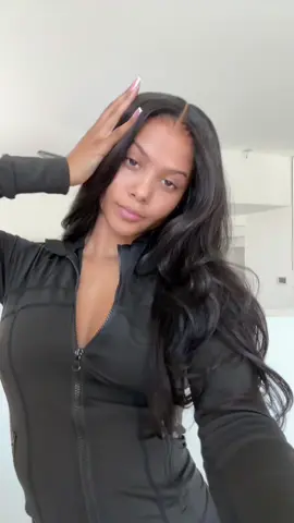 (Erica raven video pack) to download use a website called snaptik  Tutorial 👉🏽@Soso Bailey ★                #ericaraven #videopack #famous #fypシ゚viral 