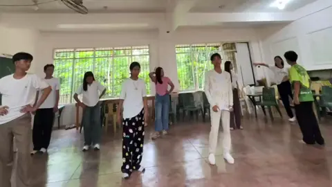 PALARONG PAMBANSA Surabay National High School Sining Maharlika Performing Arts (SMPA) #palarongpambansa #dance #dancepractice   #trends #trending #foryoupage #palarongpambansadancesport #trendingtiktok 