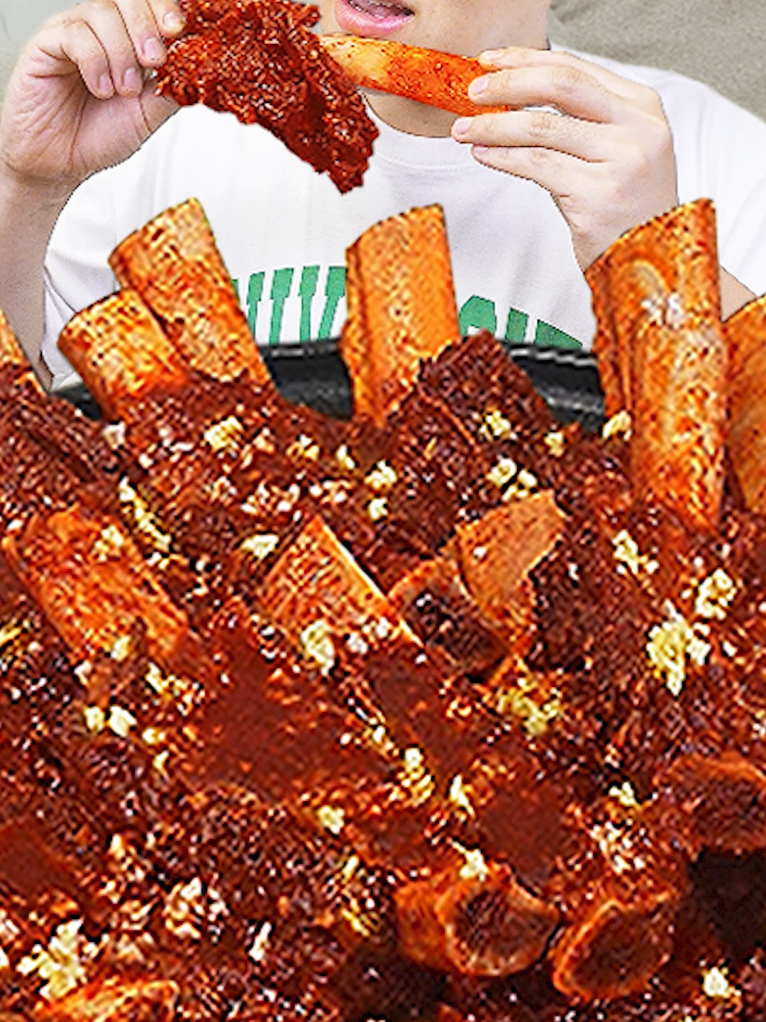 Youtube➡GONGSAM TABLE 이공삼 #foryou #foryourpage #foru #fyp #foryoupage #ASMR #먹방 #푸드 #틱톡푸드 #mukbang #mukbangkorean #cookingasmr #cooking #cook #koreanmeal #spicy #galbijjim #eggroll #banchan #kimchi #한식 #집밥 #매운소갈비찜 #소갈비찜 #계란말이 #반찬 #김치 #감자조림 #치킨너겟