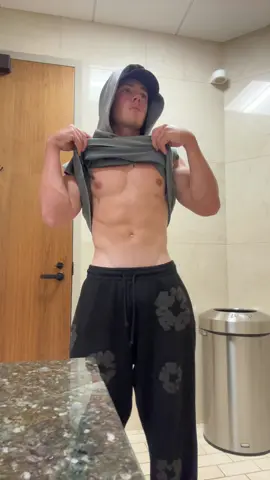 Quick little dwerk after gym session